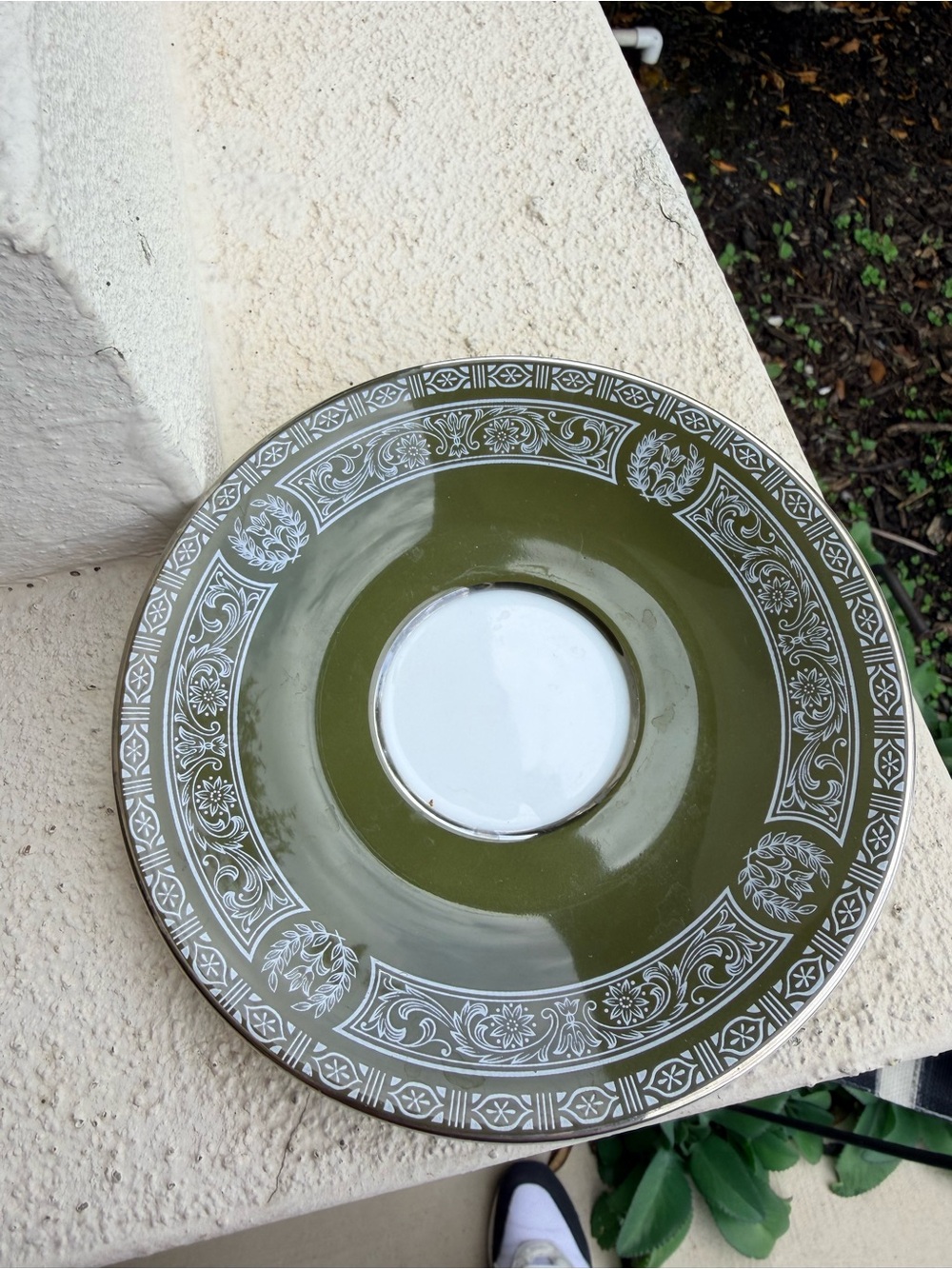 Forest Damask 3544 Fine China Japan Dessert Salad Plates Set of 4 Olive Green